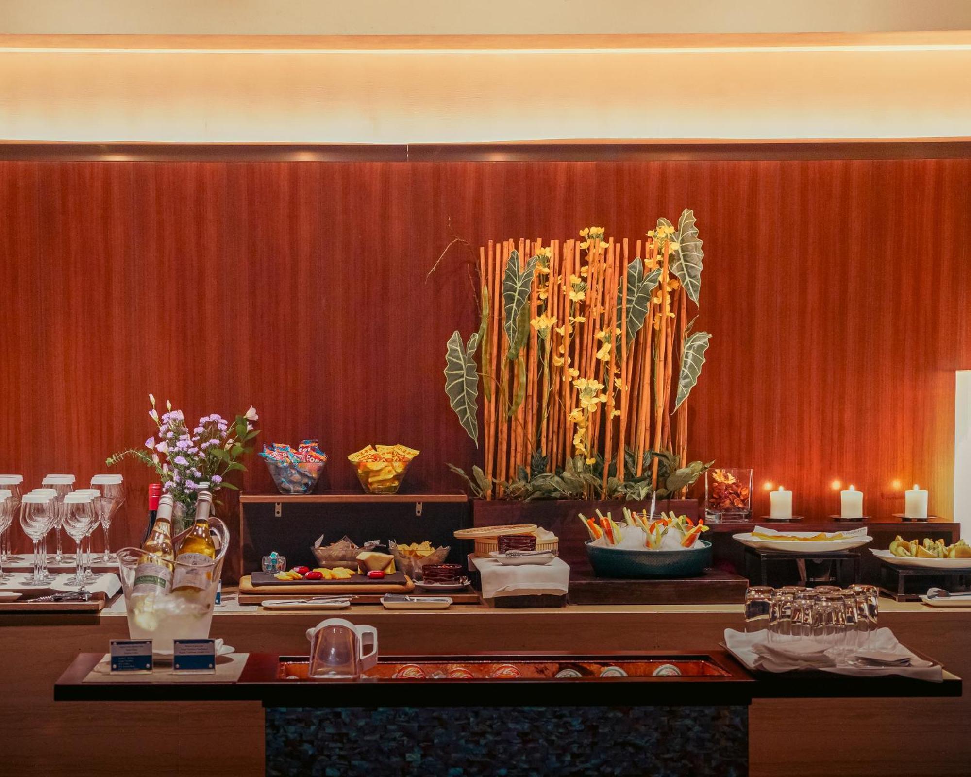Les Suites Taipei Ching Cheng Exterior photo