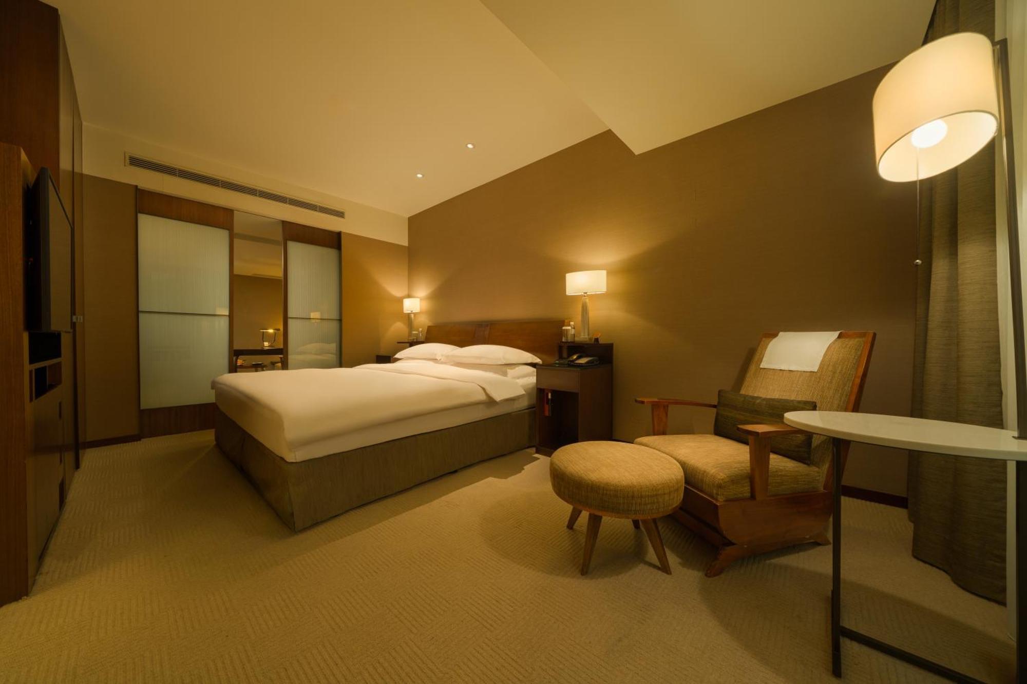 Les Suites Taipei Ching Cheng Room photo